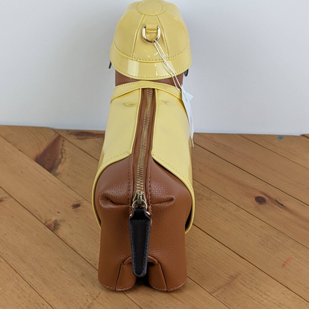 Novelty Dachshund Weiner Dog Crossbody Purse Yellow Raincoat Hat - Picture 6 of 7